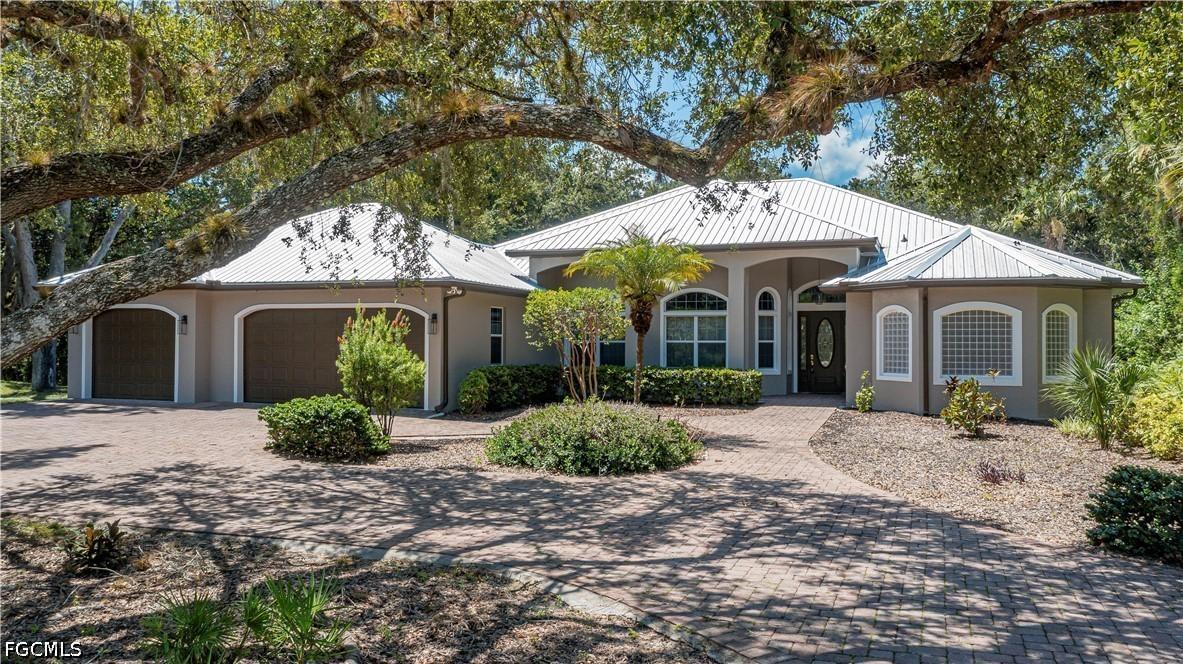 4033 Oak Haven Dr., Labelle, FL 33935