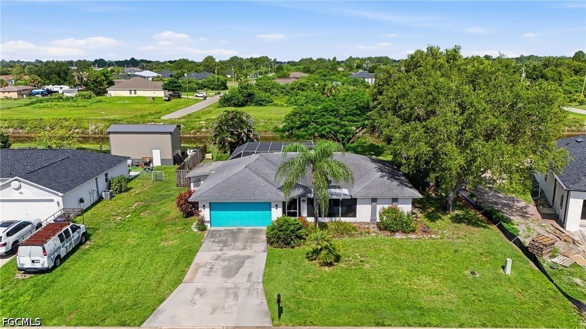1529 Crestwood Cir., Lehigh Acres, FL 33936