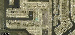 2027 NW 41st Pl., Cape Coral, FL 33993