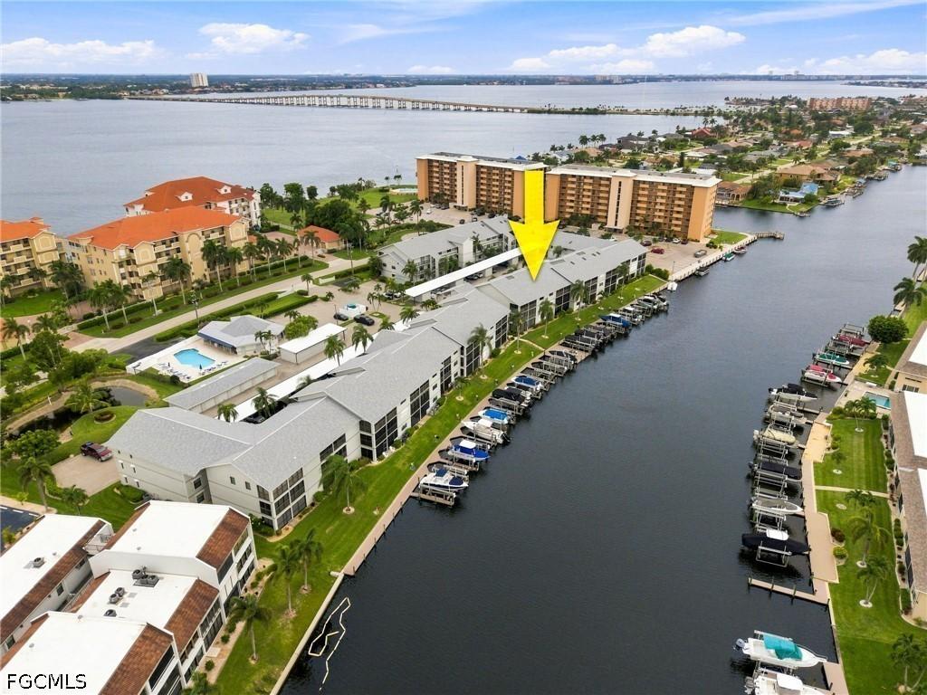 4240 SE 20th Pl. #210, Cape Coral, FL 33904