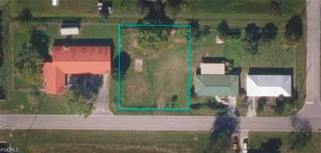 757 Avenue R, Moore Haven, FL 33471