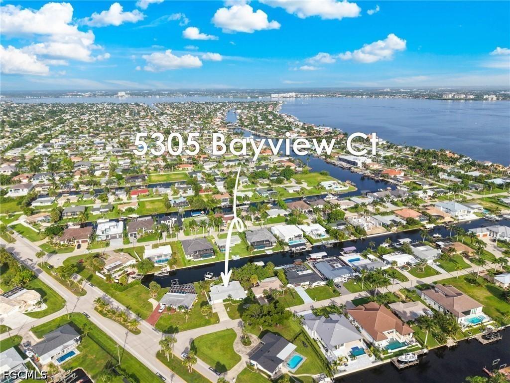 5305 Bayview Ct., Cape Coral, FL 33904