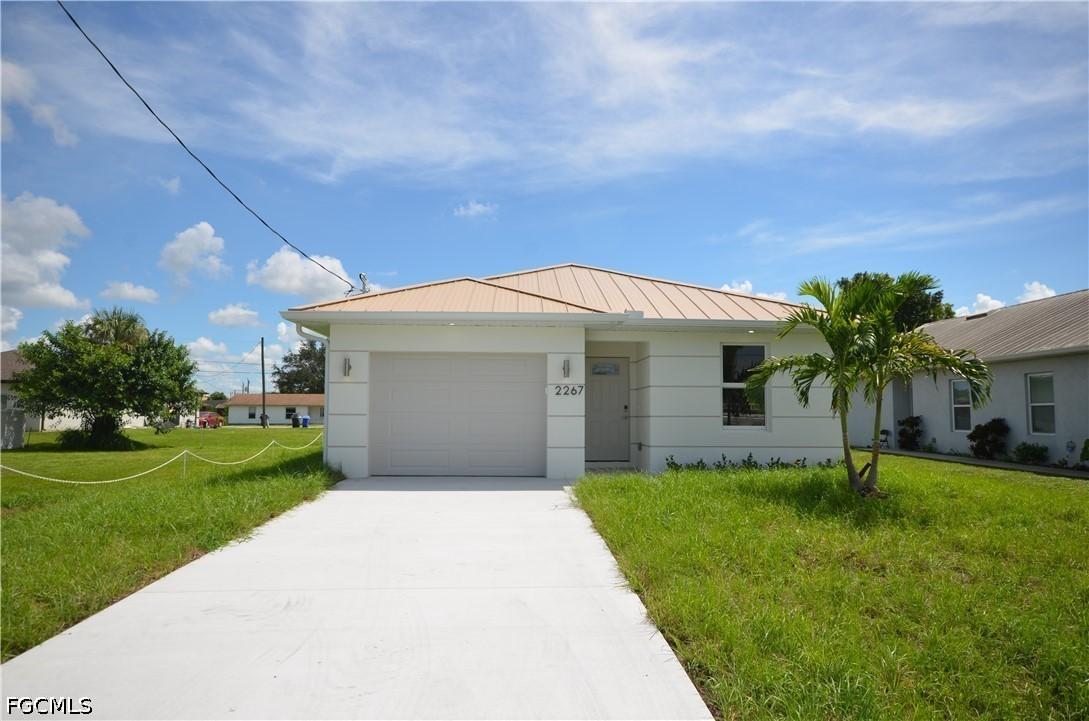 2267 French St., Fort Myers, FL 33916
