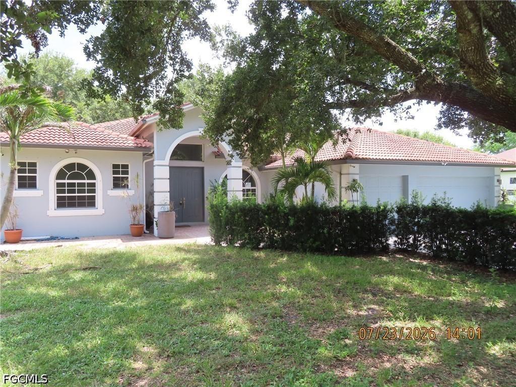 2610 52nd Ave., Naples, FL 34120