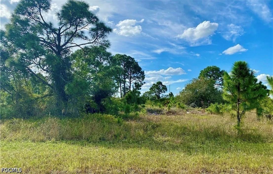950 Kyle Ave., Lehigh Acres, FL 33974