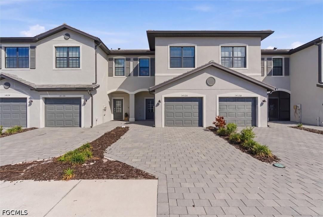 14126 Pine Lodge Ln., Fort Myers, FL 33913
