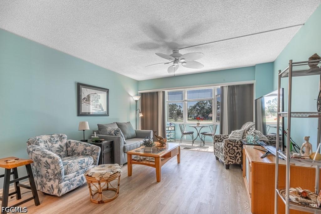 1700 Pine Valley Dr. #207, Fort Myers, FL 33907