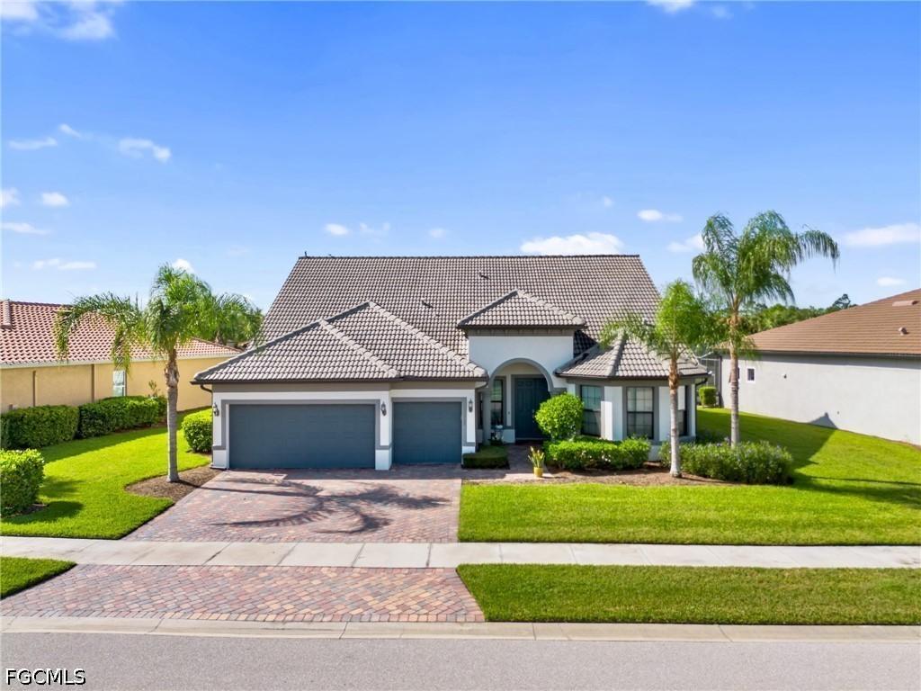 12905 Hadley Ct., Fort Myers, FL 33913