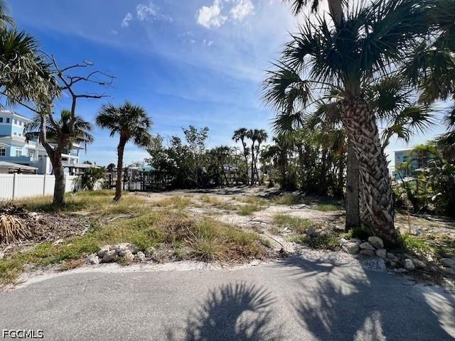 126 Palermo Cir., Fort Myers Beach, FL 33931