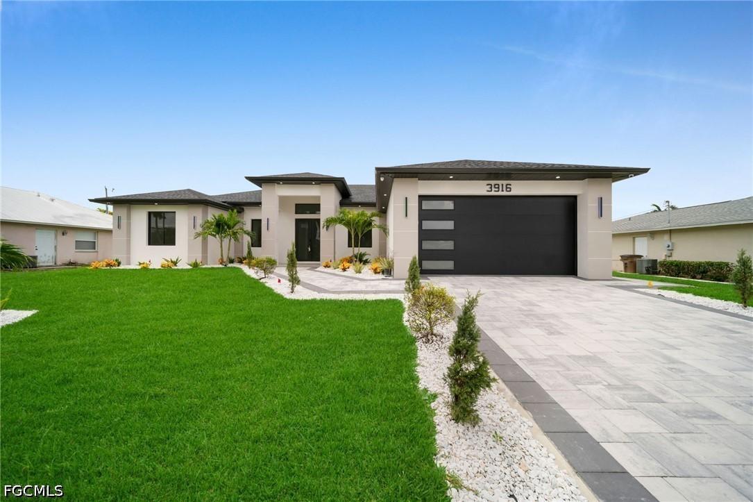 3916 SW 20th Ave., Cape Coral, FL 33914