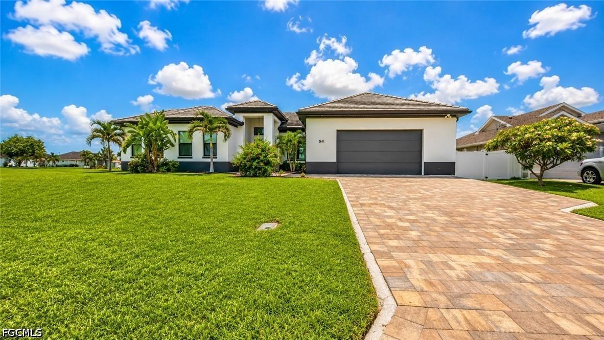3611 Gulfstream Pkwy., Cape Coral, FL 33993