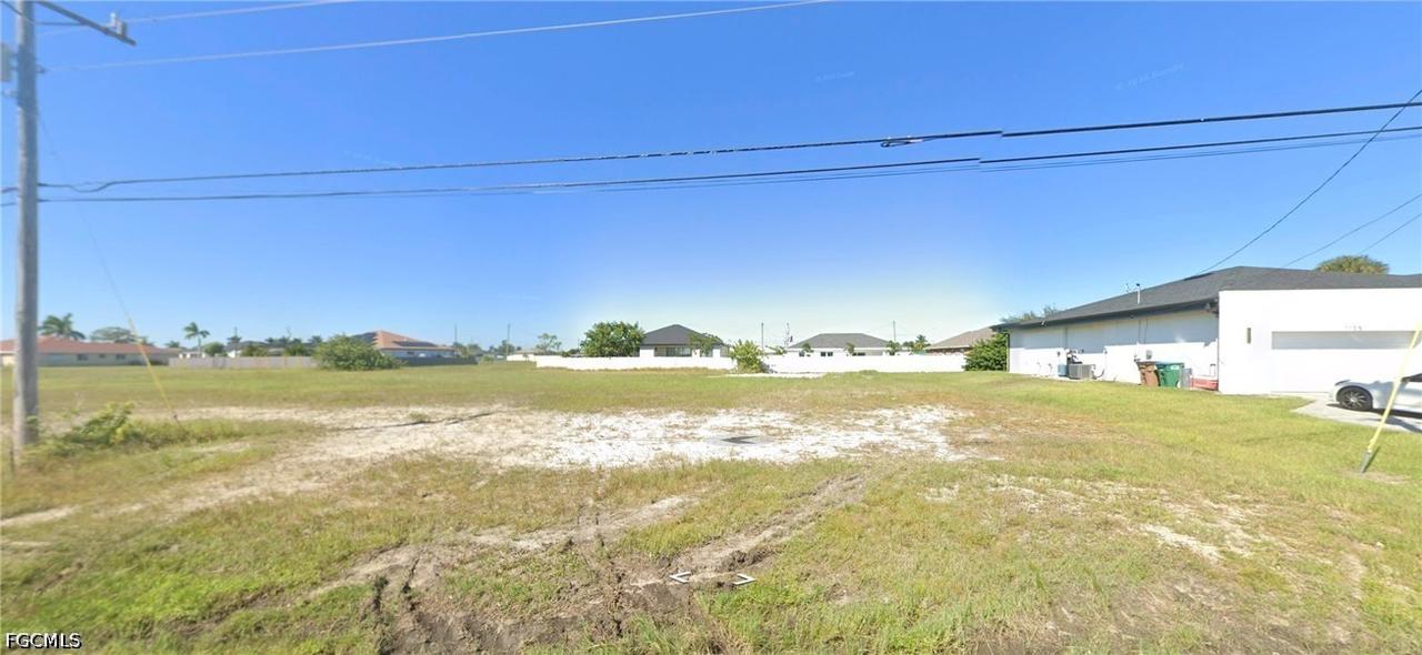 1109 Diplomat Pkwy., Cape Coral, FL 33993