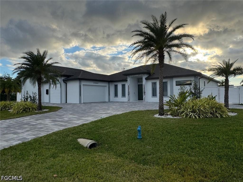 2044 NE 5th St., Cape Coral, FL 33909