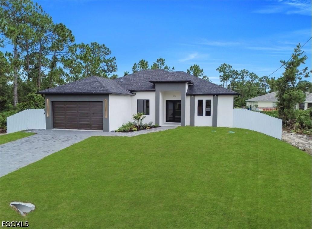 1116 Cherry St., Lehigh Acres, FL 33974