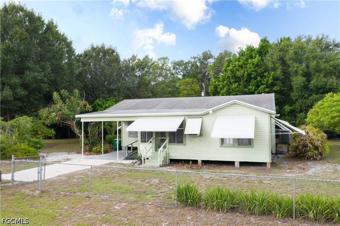 507 Jefferson Ave., Immokalee, FL 34142