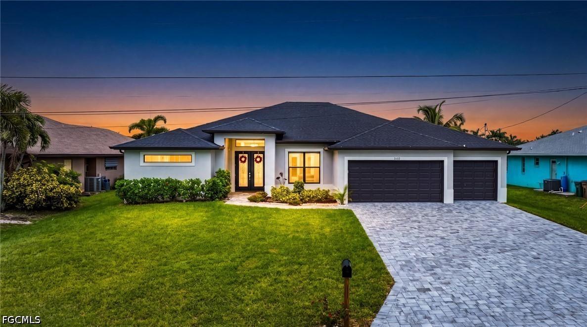2132 SW 28th Ln., Cape Coral, FL 33914