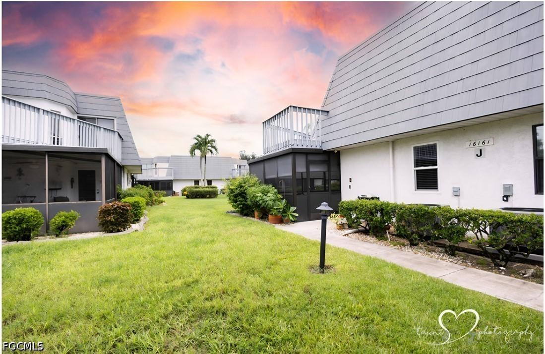16161 Amberwood Lake Ct. #Unit J-3, Fort Myers, FL 33908