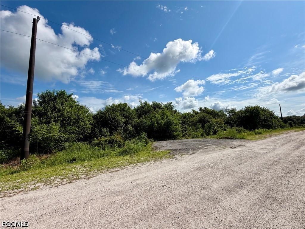 857 Pine Cone Ave., Clewiston, FL 33440