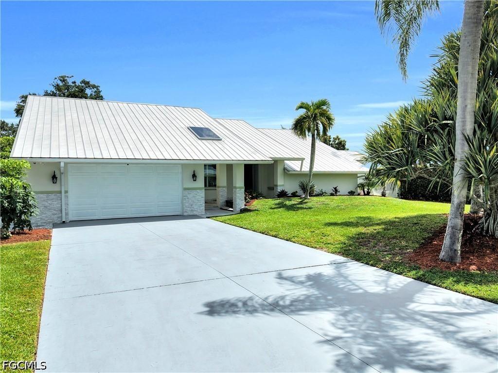 13808 River Forest Dr., Fort Myers, FL 33905
