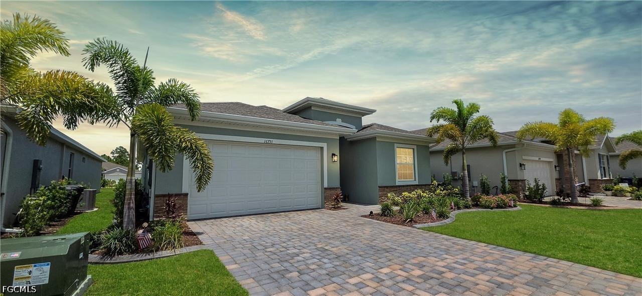 16791 Elkhorn Coral Dr., North Fort Myers, FL 33903