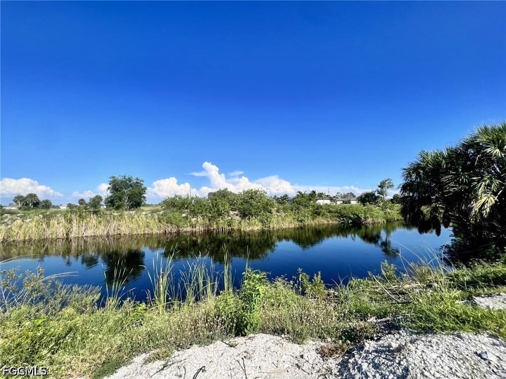 3833 NW 38th Ave., Cape Coral, FL 33993