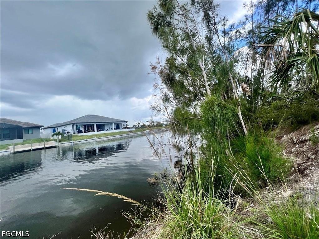 2131 Old Burnt Store Rd., Cape Coral, FL 33993