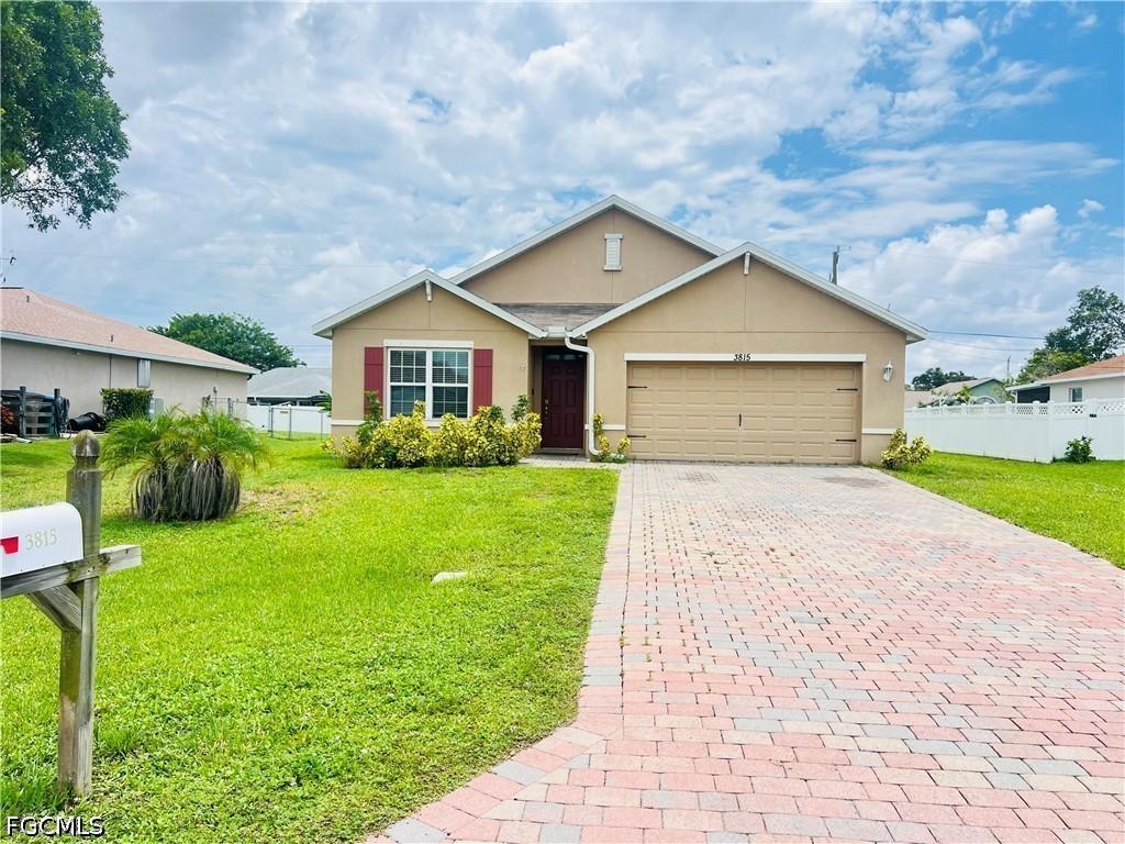 3815 SW 11th Pl., Cape Coral, FL 33914