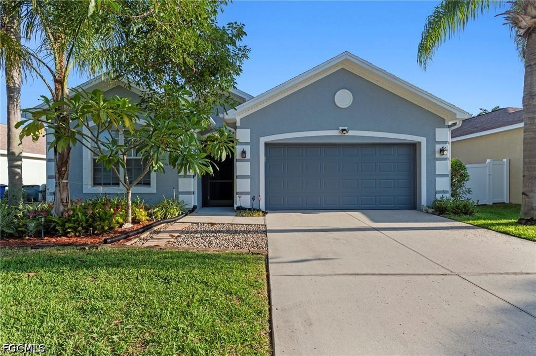 13261 Hampton Park Ct., Fort Myers, FL 33913