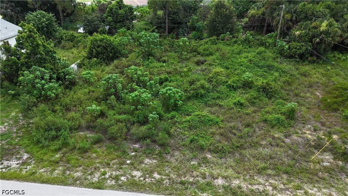 420 Hamilton Ave., Lehigh Acres, FL 33972