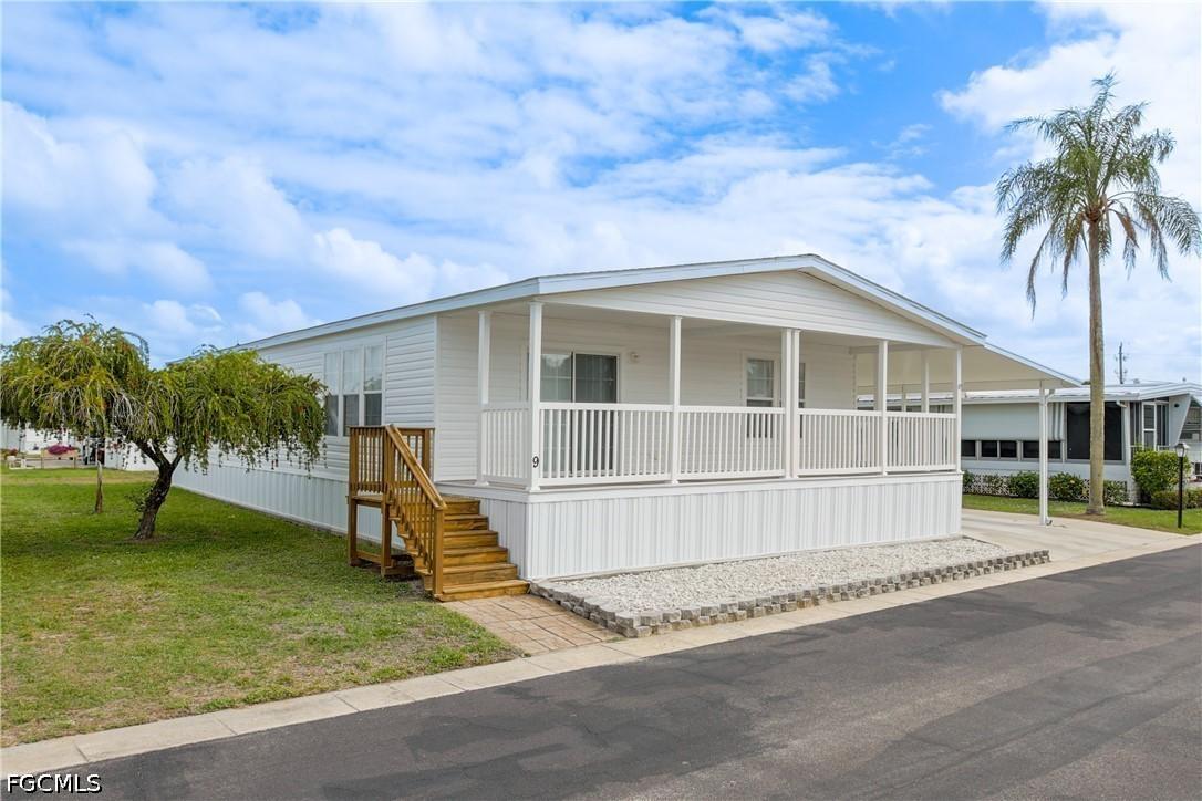 9 Dill St., Alva, FL 33920