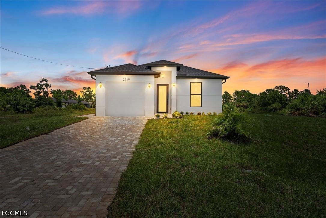 2919 Meadow Rd., Lehigh Acres, FL 33974