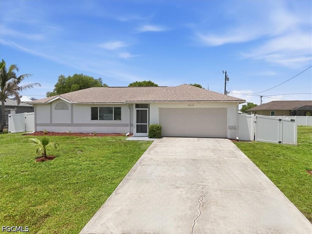 3432 SW 14th Pl., Cape Coral, FL 33914