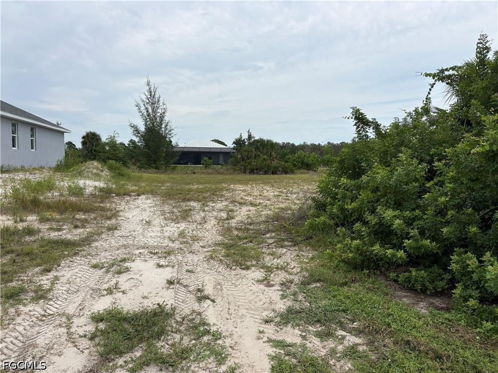 2725 NW 41st Ave., Cape Coral, FL 33993