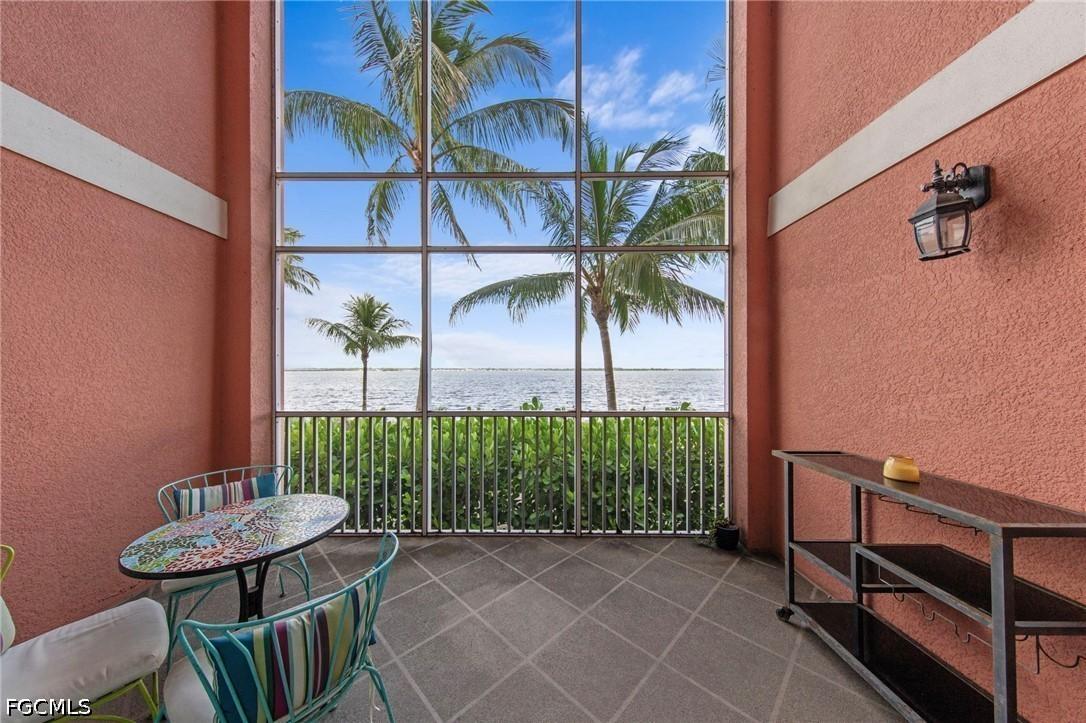 2745 1st St. #106, Fort Myers, FL 33916