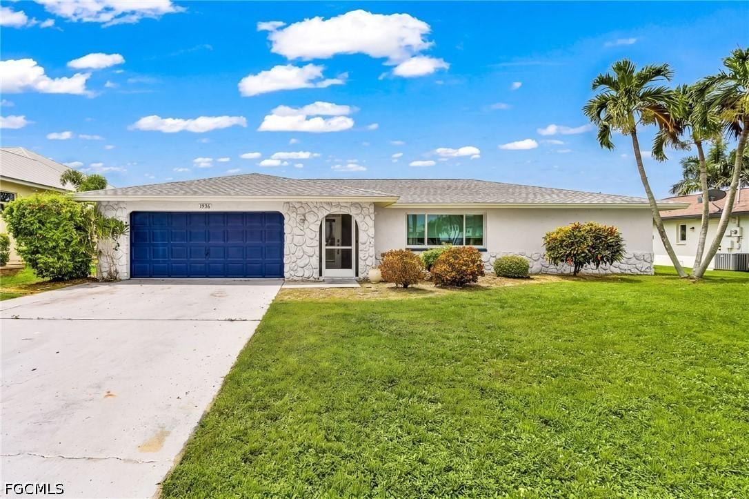 1936 Palaco Grande Pkwy., Cape Coral, FL 33904