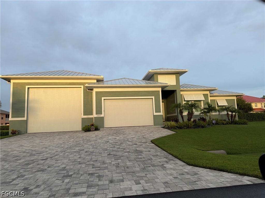 5407 SW 16th Pl., Cape Coral, FL 33914
