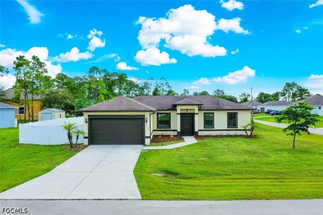1700 Don Ave., Lehigh Acres, FL 33971