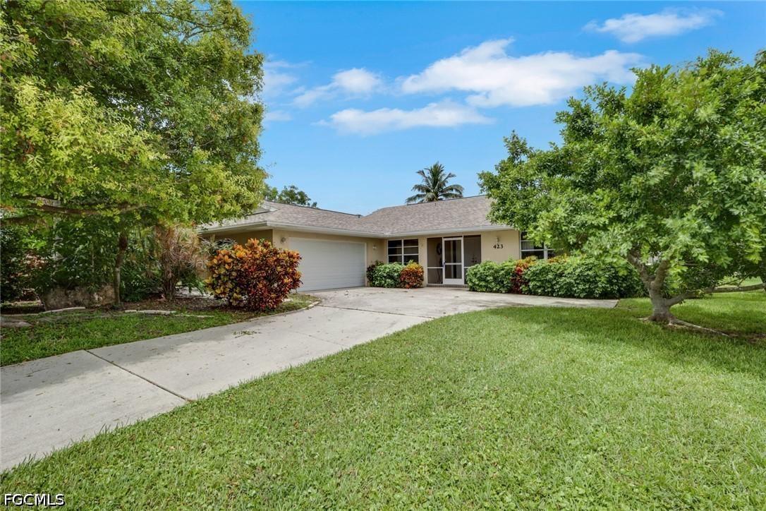 423 SW 39th St., Cape Coral, FL 33914