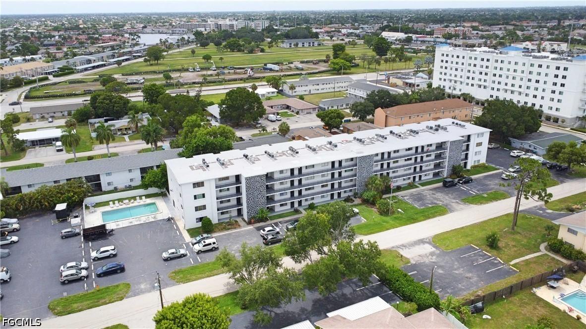 4906 Victoria Dr. #103, Cape Coral, FL 33904