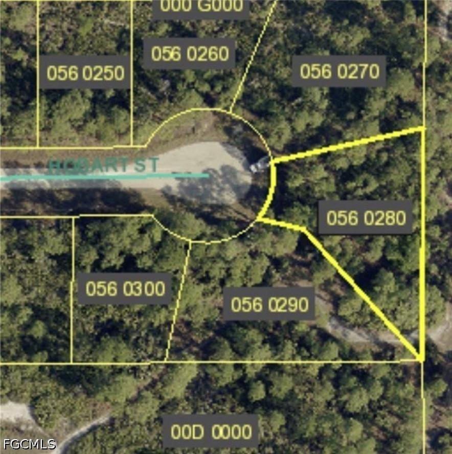 1050 Hobart St., Lehigh Acres, FL 33974
