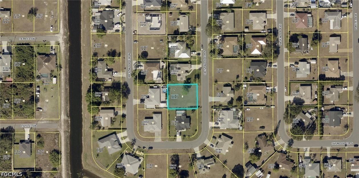 17 Crestwood Cir., Lehigh Acres, FL 33936
