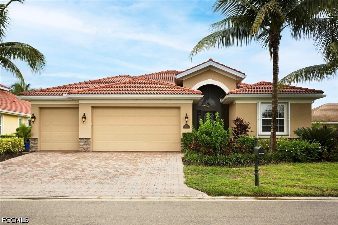 12710 Olde Banyon Blvd., North Fort Myers, FL 33903
