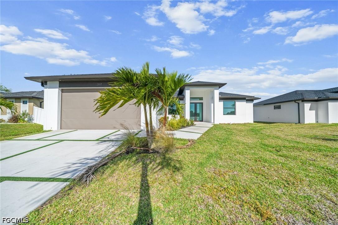317 NE 15th Ter., Cape Coral, FL 33909