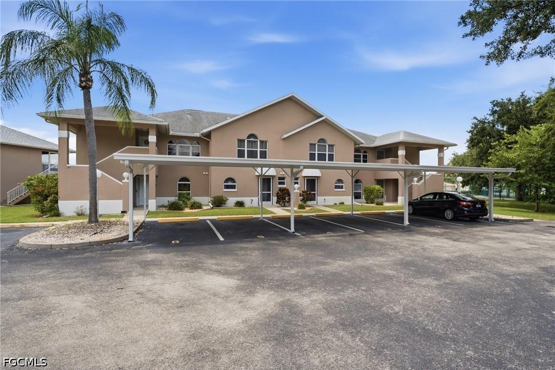 20 Cosmopolitan Dr. #6, Lehigh Acres, FL 33936