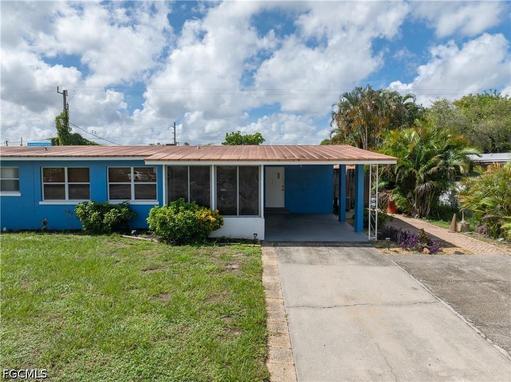 1930 Oakley Ave., Fort Myers, FL 33901