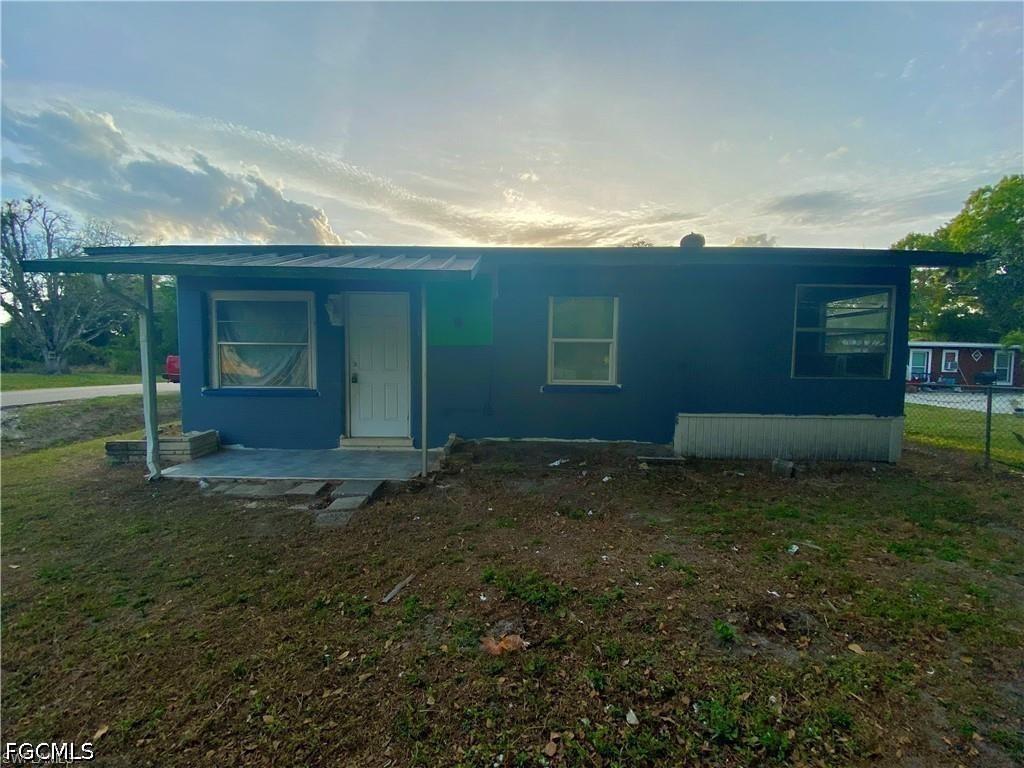 402 Miramar Rd., Fort Myers, FL 33905