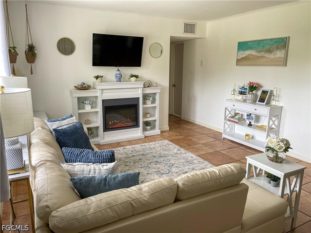1612 Coronado Rd., Fort Myers, FL 33901