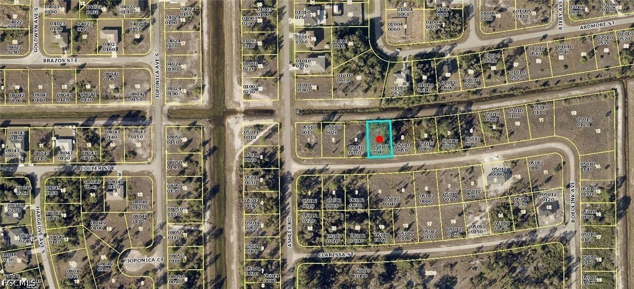 743 Bobolink Ave., Lehigh Acres, FL 33974