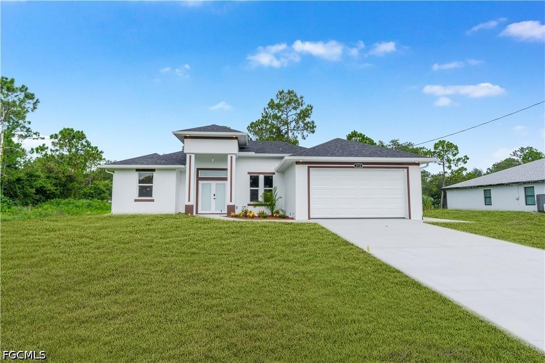 1113 Henry Ave., Lehigh Acres, FL 33972