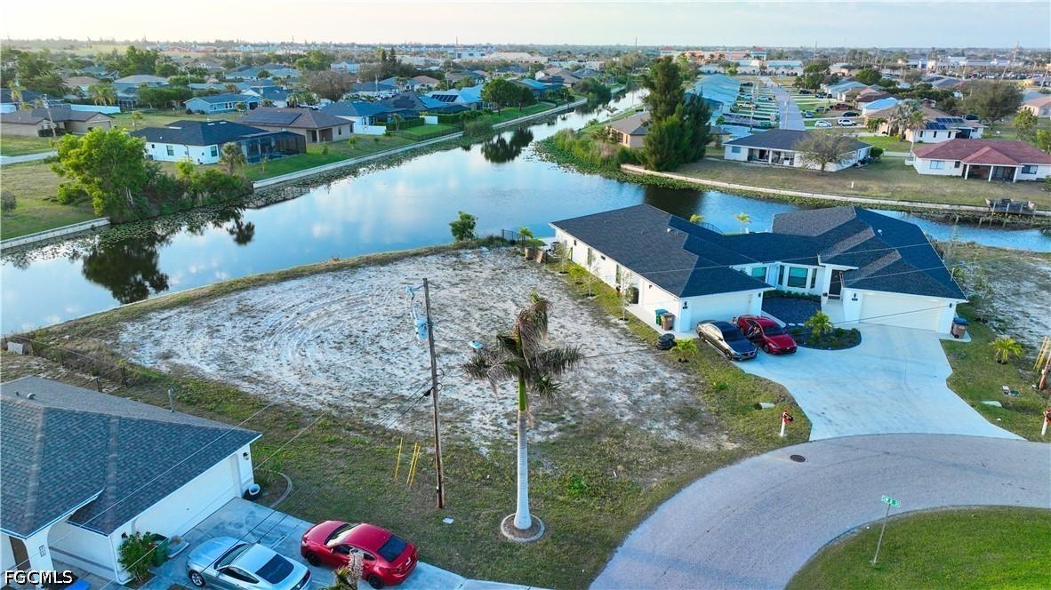 817 SW 8th St., Cape Coral, FL 33991